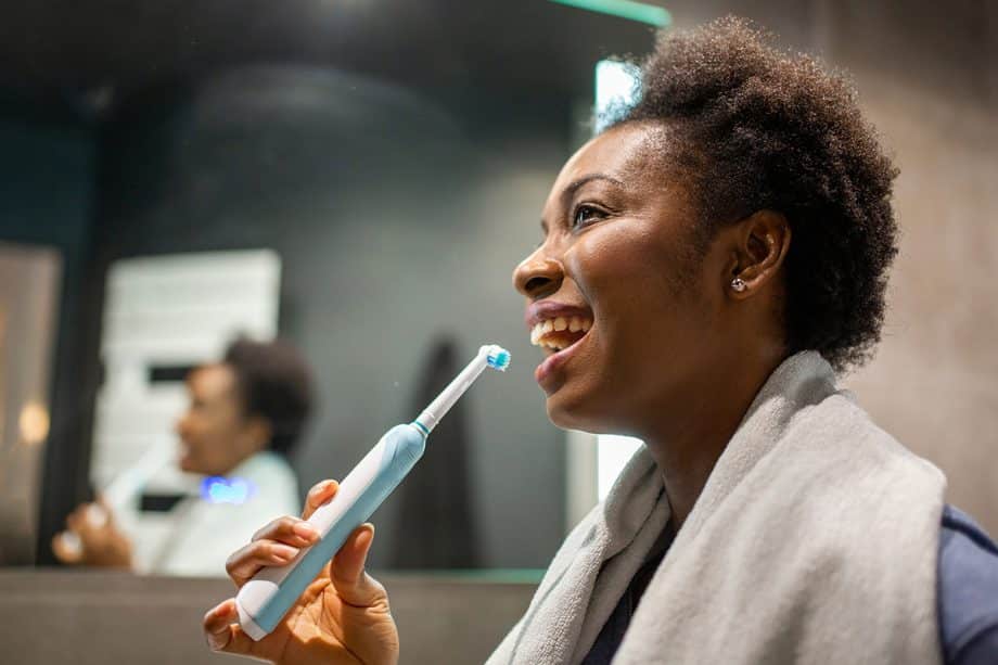 3 Reasons to Upgrade to An Electric Toothbrush